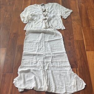 Elegant White Women's Two-Piece Set